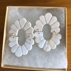 Neutral clay statement earrings